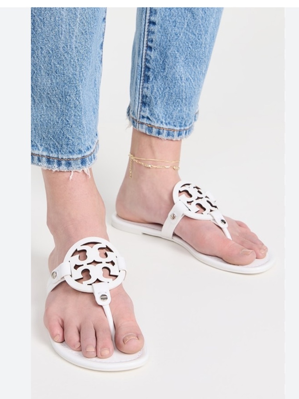 Tory Burch Soft Miller Sandals Logo
White size 6.5 gently used